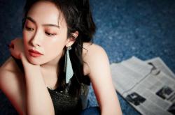 开云sport-郁金香的绝地反击，当荷兰在美加墨的暴风雨中，用穆西亚拉的剑锋劈开命运的枷锁