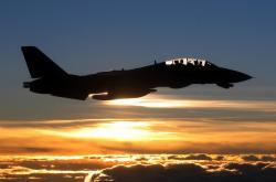 开云体育入口-银箭破晓，新星破局，梅赛德斯绝杀红牛，周冠宇惊艳四座