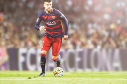 开云体育入口-熔炉之夜，当霍勒迪在街道上将钢铁化为火焰