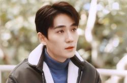 开云体育登录-冰冷的剑，炽热的夜，克莱七记三分射穿篮网