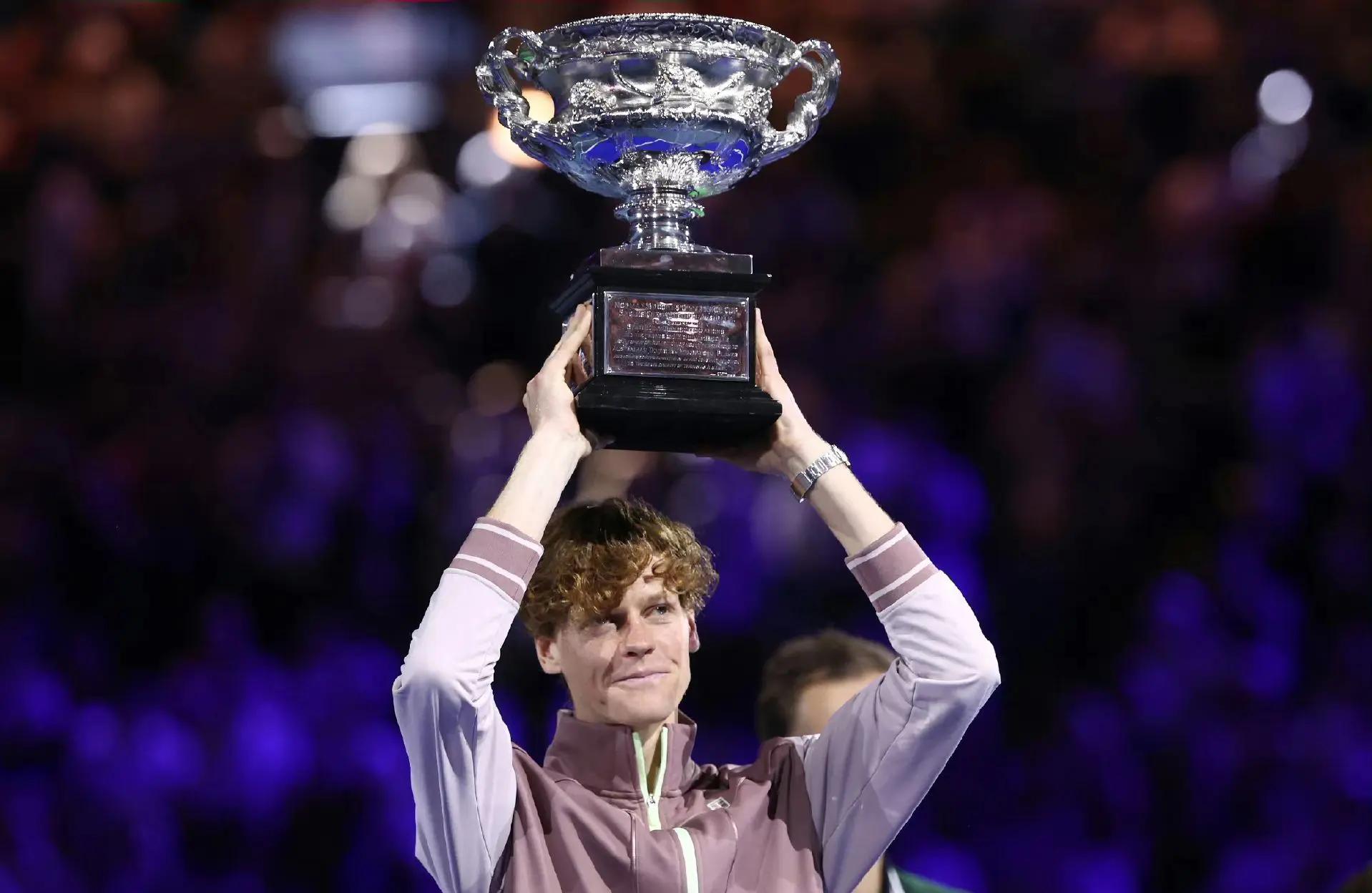 意大利网球队绝杀法国网球队，克耶高斯制霸全场