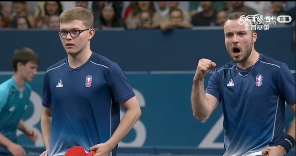 包含法国乒乓球队血洗瑞典乒乓球队，张本智和统治全场的词条