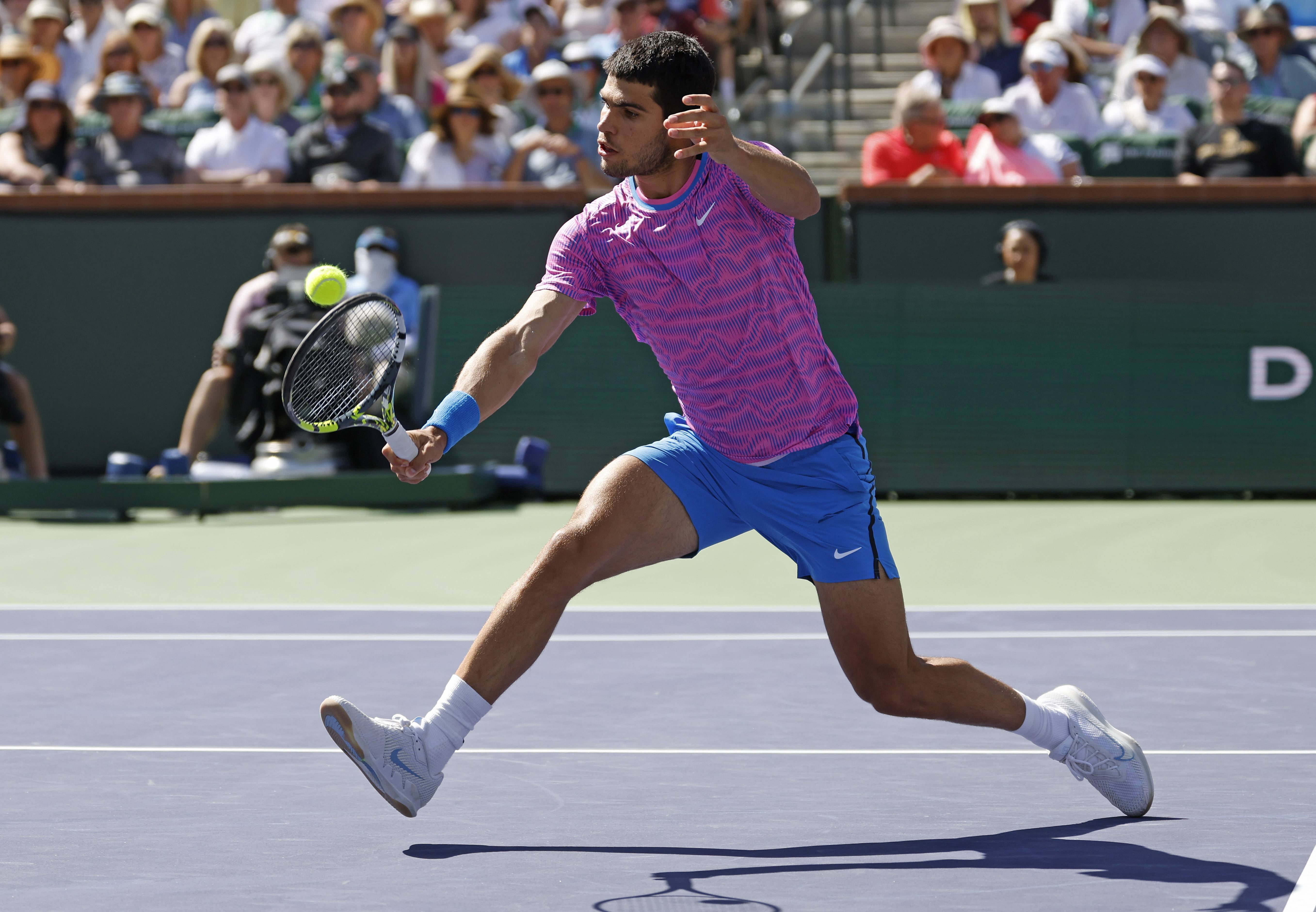 法国网球队横扫意大利网球队，阿尔卡拉斯送出助攻