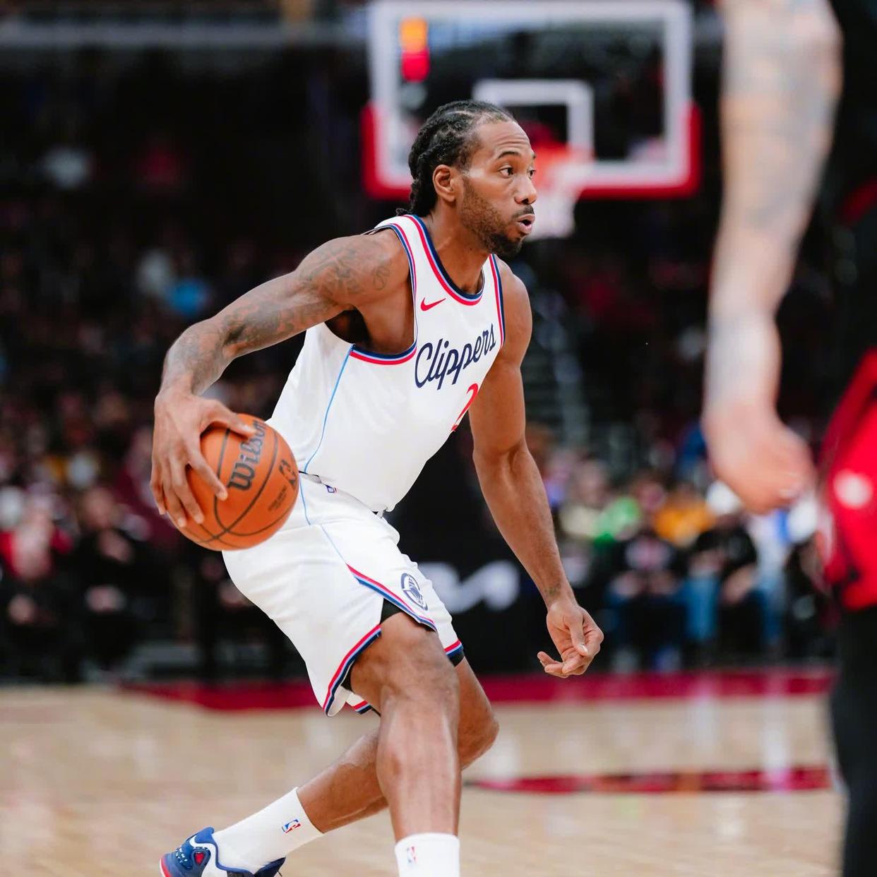 快船强势公牛，费沃斯三分雨点燃全场的简单介绍