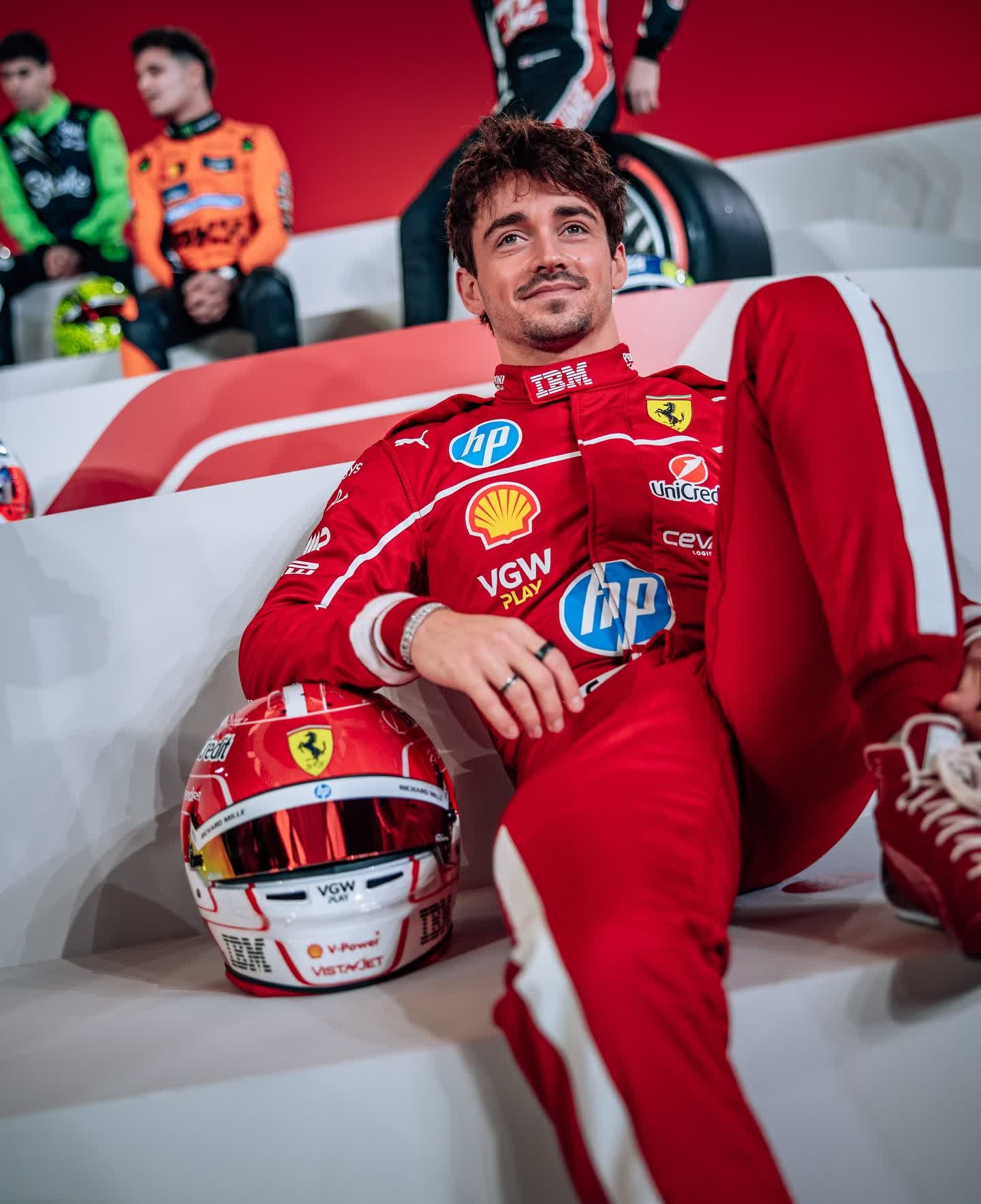 迈凯伦逆转索伯车队，拉塞尔高光表现