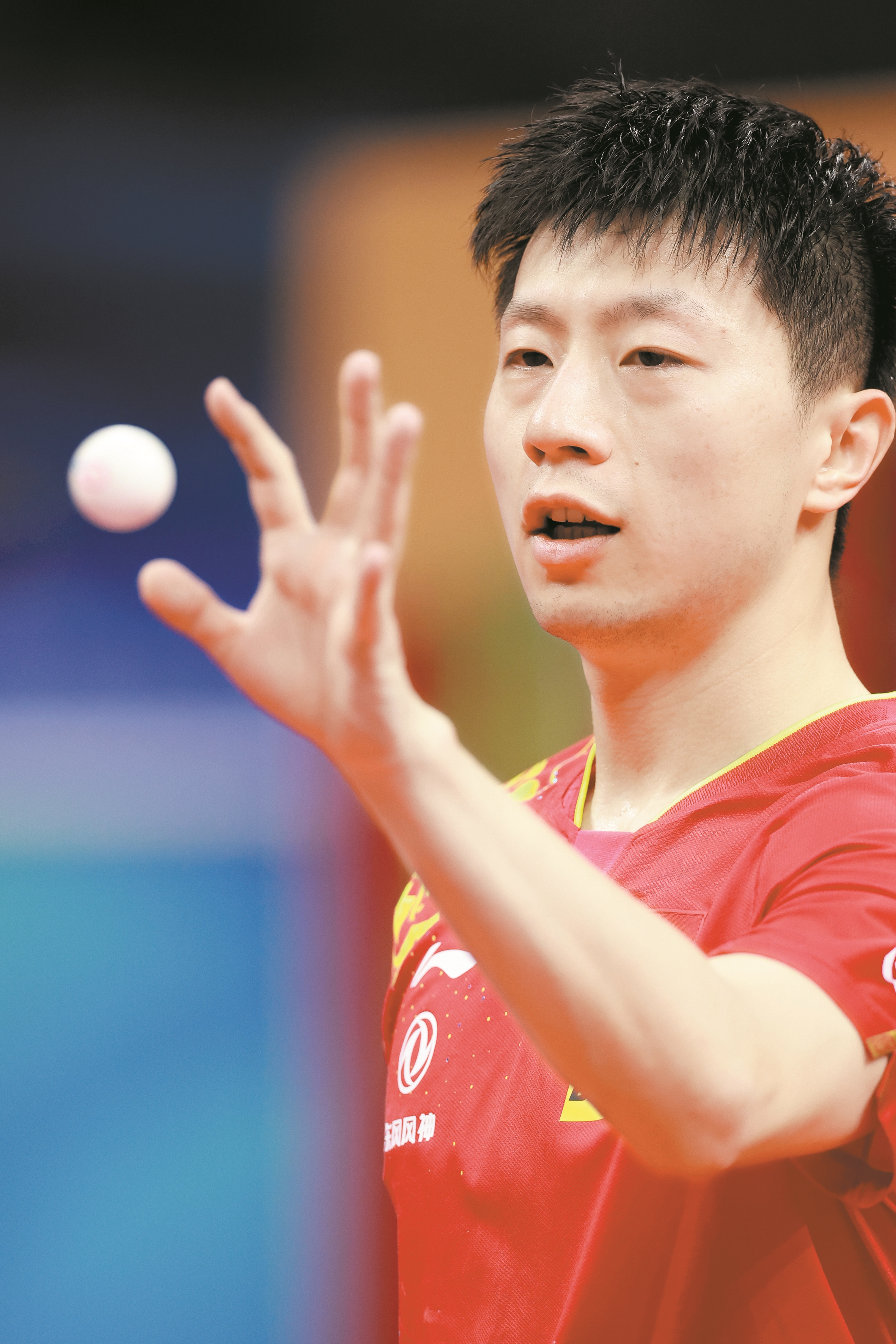 瑞典队横扫日本队，马龙高光表现