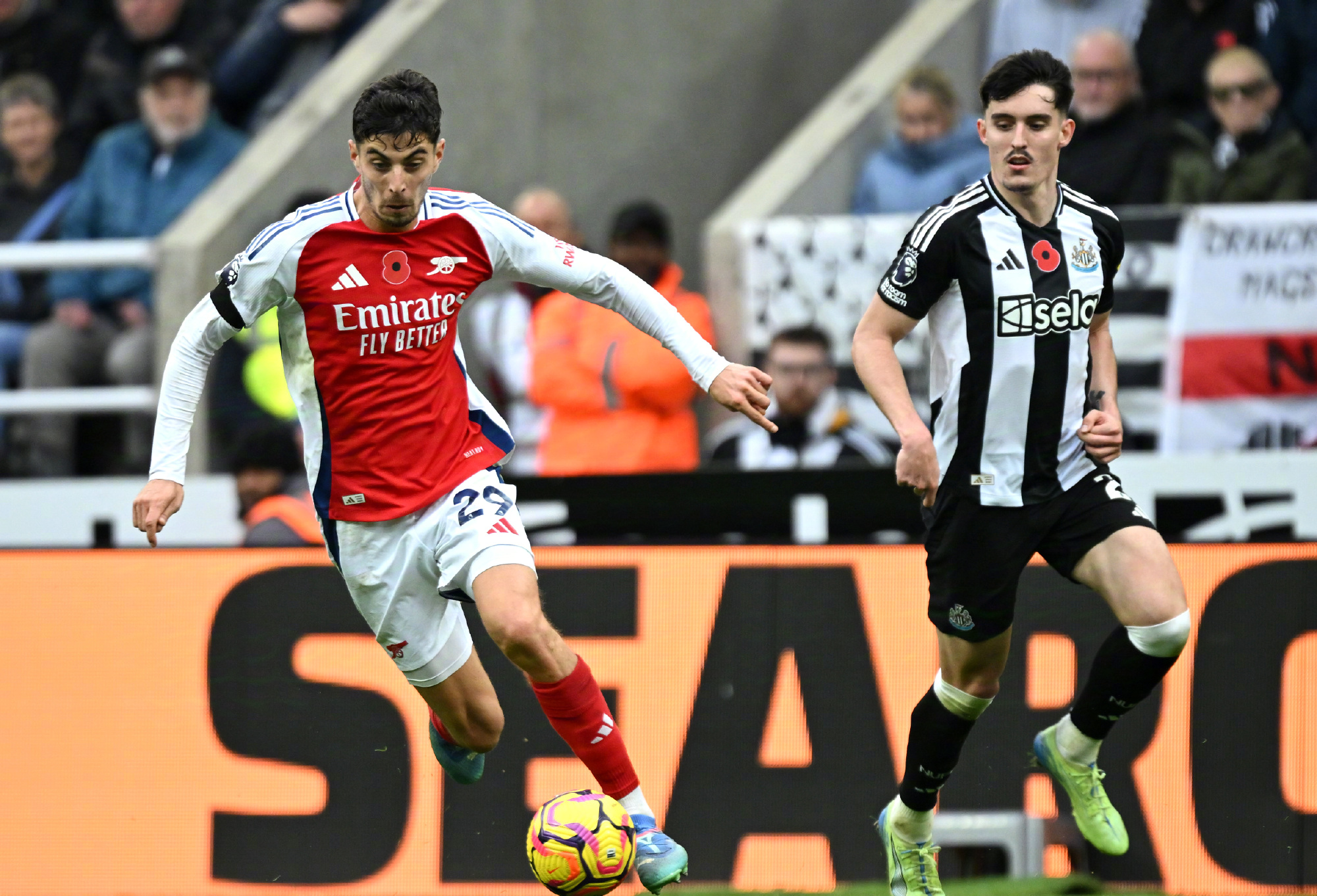 阿森纳遭遇连败，赛季前景堪忧